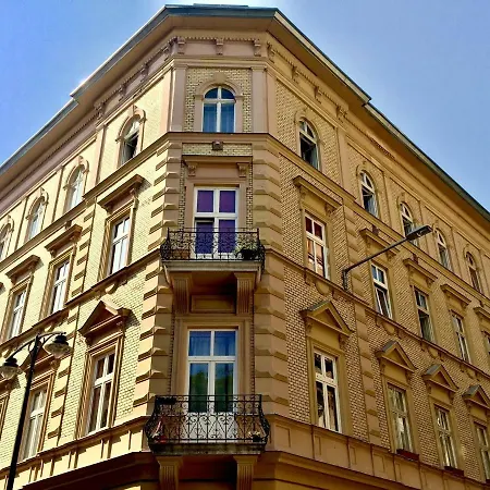 Homelike Luxury Flat On Gyulai Pal Budapest