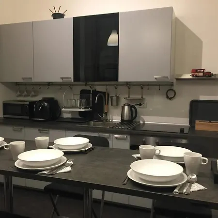Homelike Luxury Flat On Gyulai Pál *