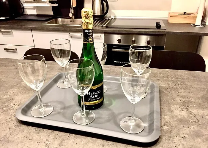 Homelike Luxury Flat On Gyulai Pal Apartmán